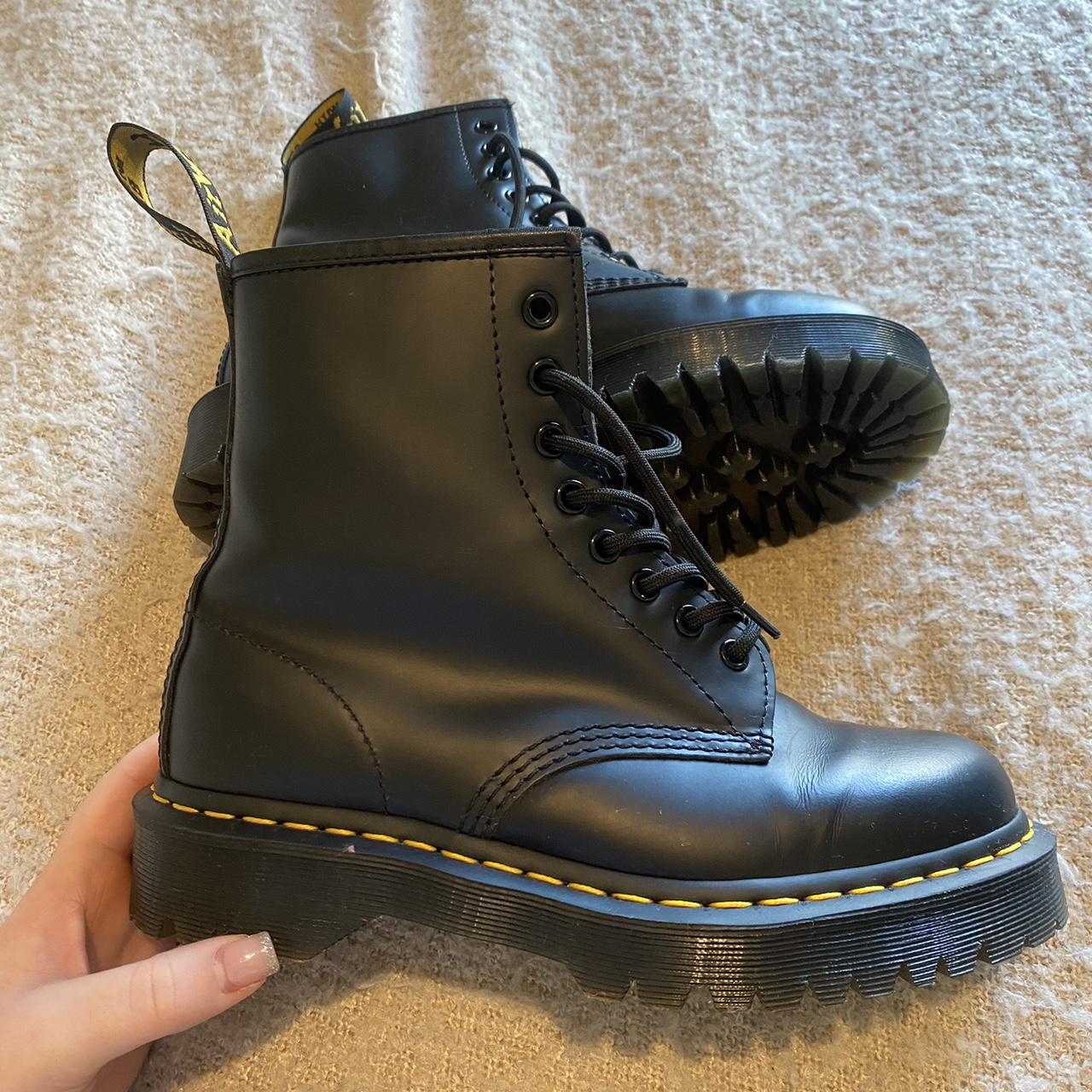 Dr Martens size 6 used once for 10 mins no damage... - Depop