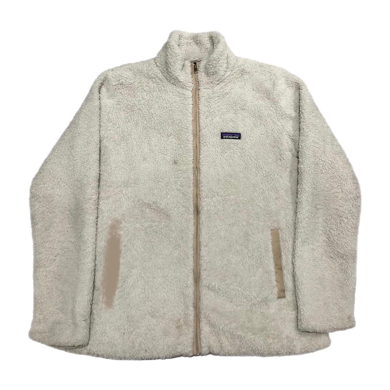 White patagonia clearance fluffy jacket