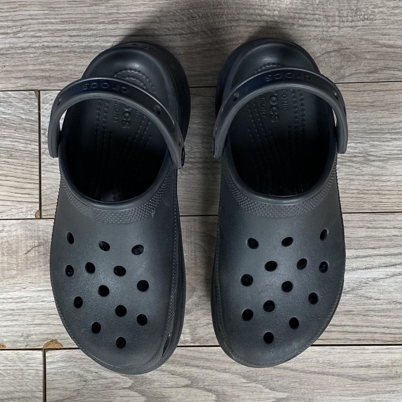 Crocs Women's Black Clogs | Depop