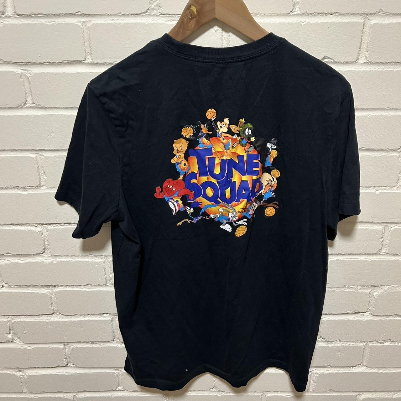 looney tunes nike t shirt