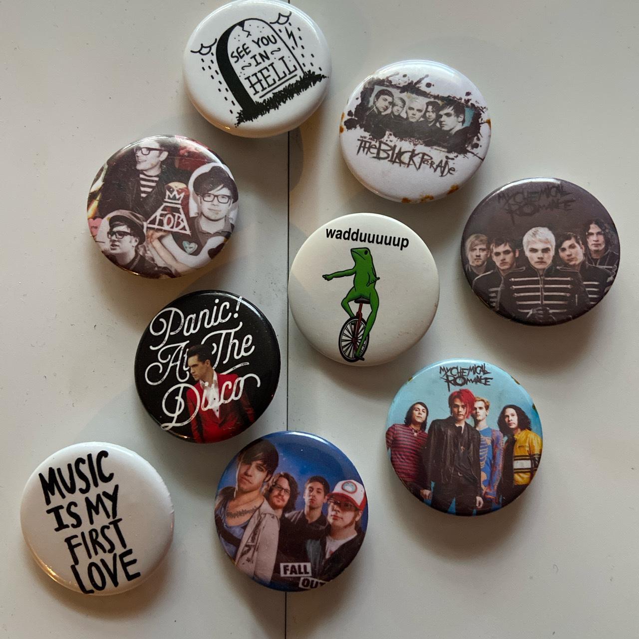 Mix of hot topic pins! There’s a mix of meme pins... Depop