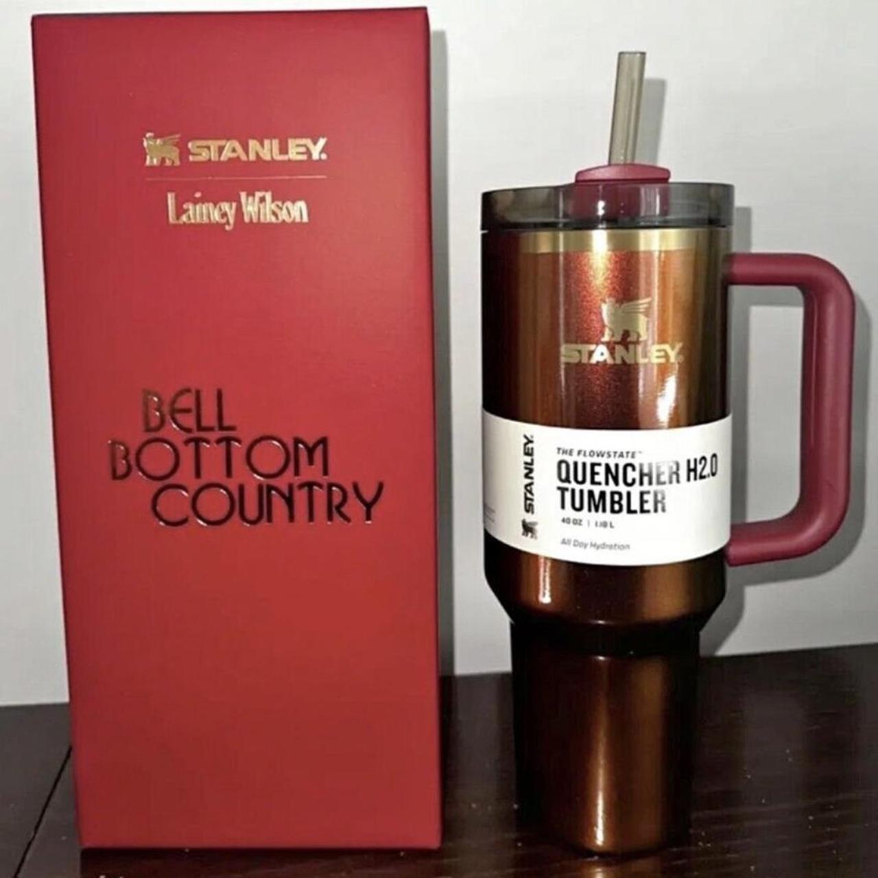 Stanley x Lainey Wilson Quencher H2.0 40 OZ Tumbler Gold Limited Edition