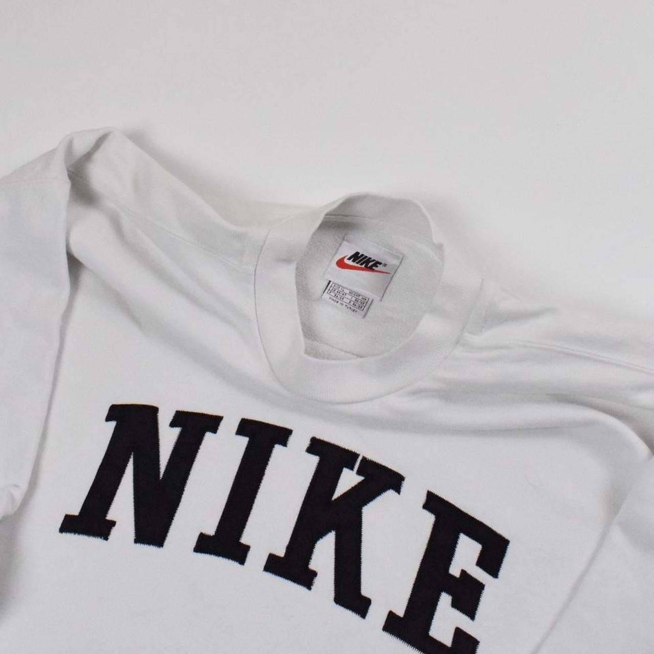 vintage nike white sweatshirt