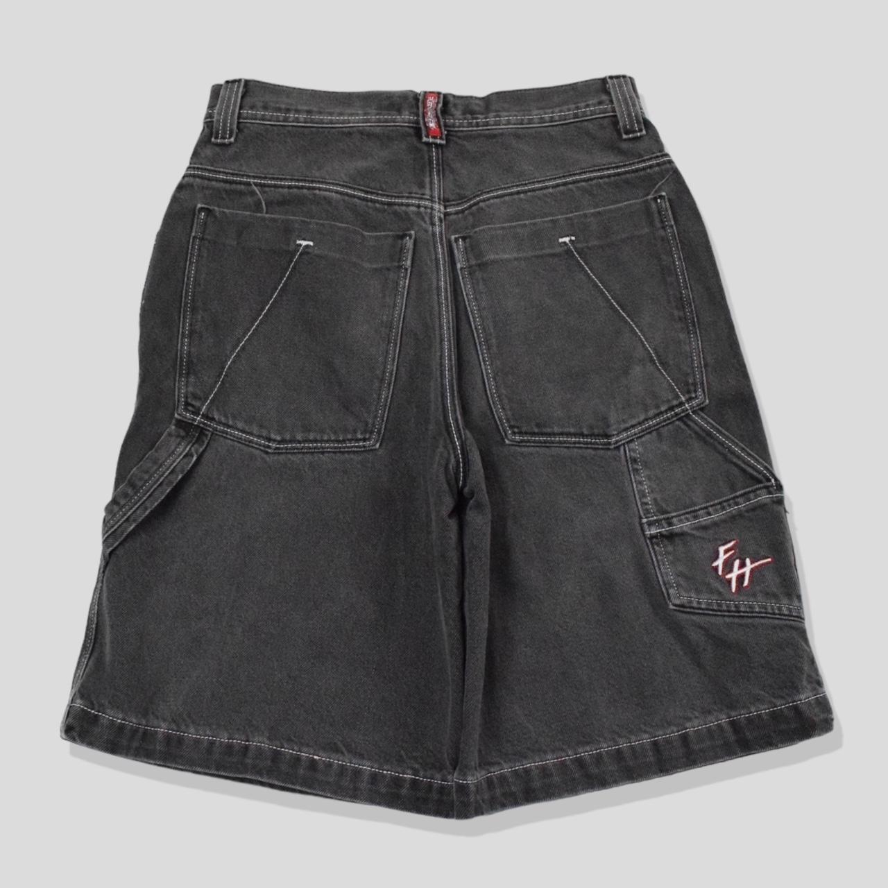Jnco jorts Vintage 00s JNCO Flamehead Embroidered | Depop Jnco jorts Vintage 00s JNCO Flamehead Embroidered | Depop