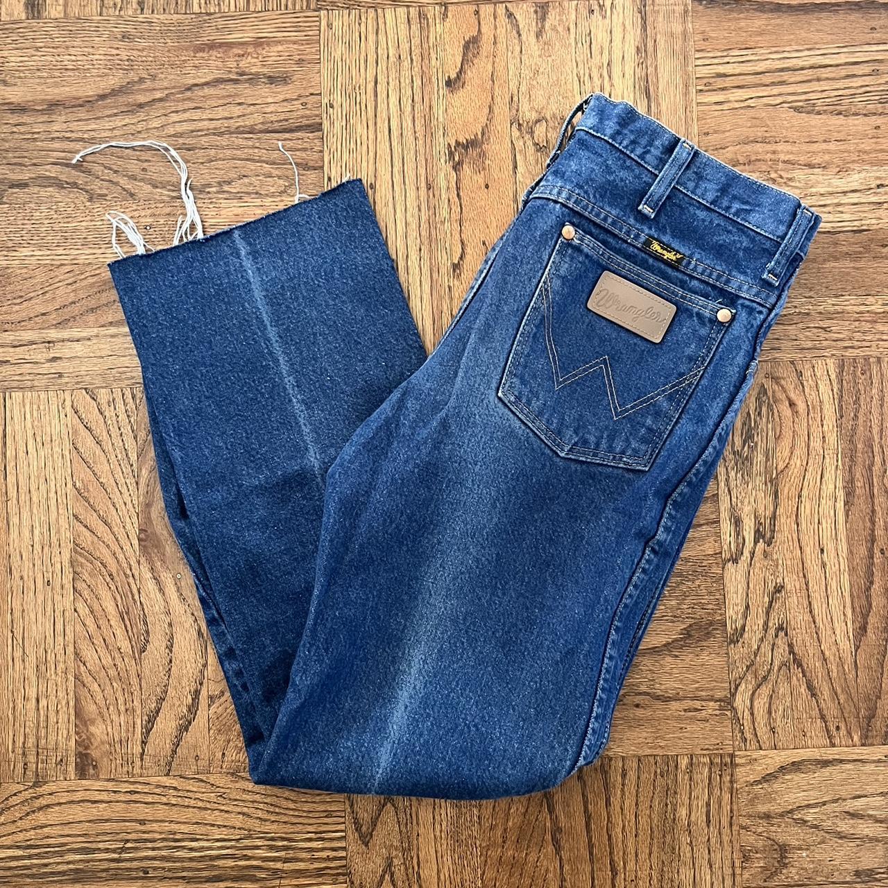 Wrangler Men's Navy Jeans | Depop