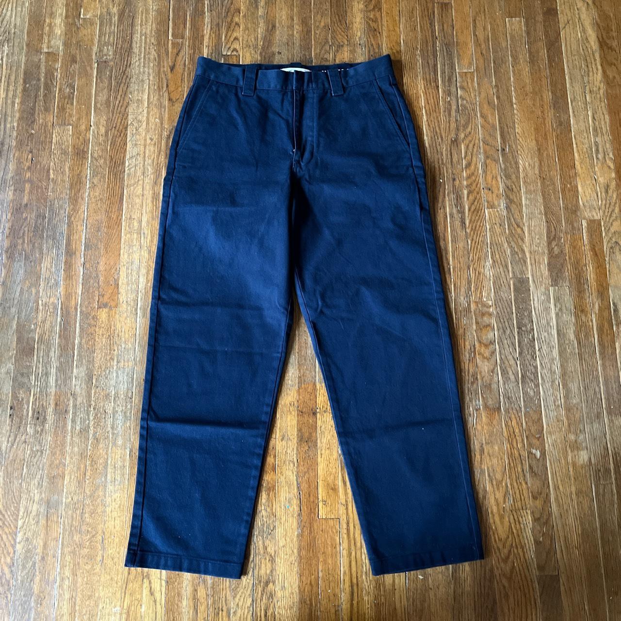 Madewell navy work chinos. Very similar to Dickies... Depop