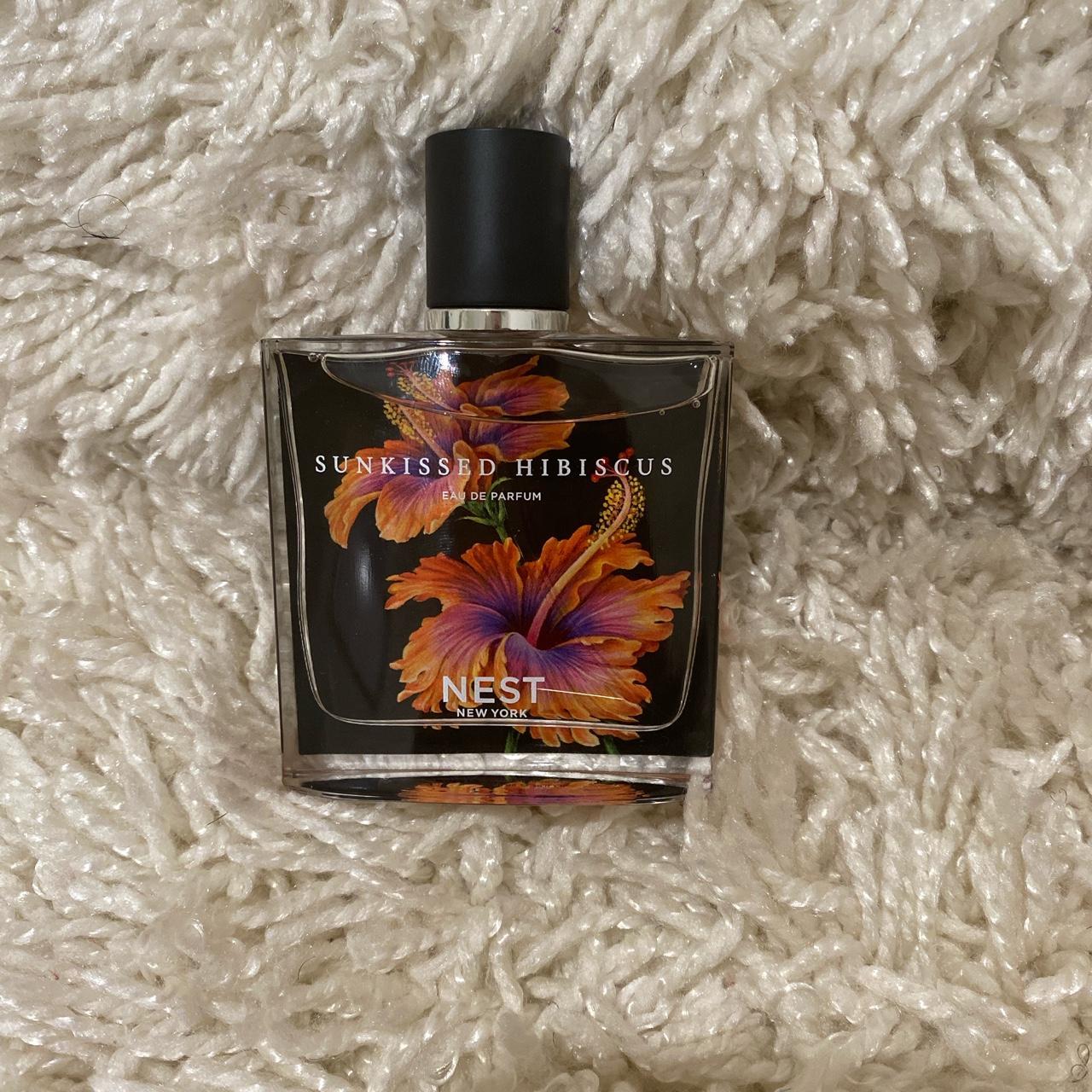 Nest sunkissed hibiscus fl Barely