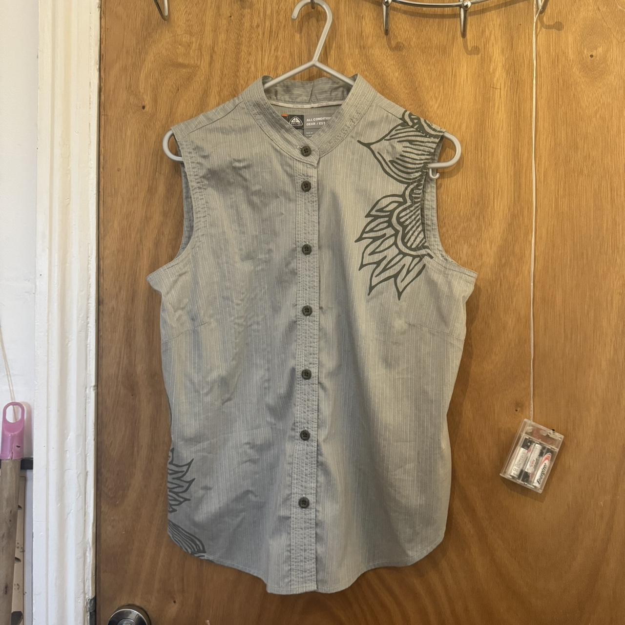 item listed by lilyaggetttt