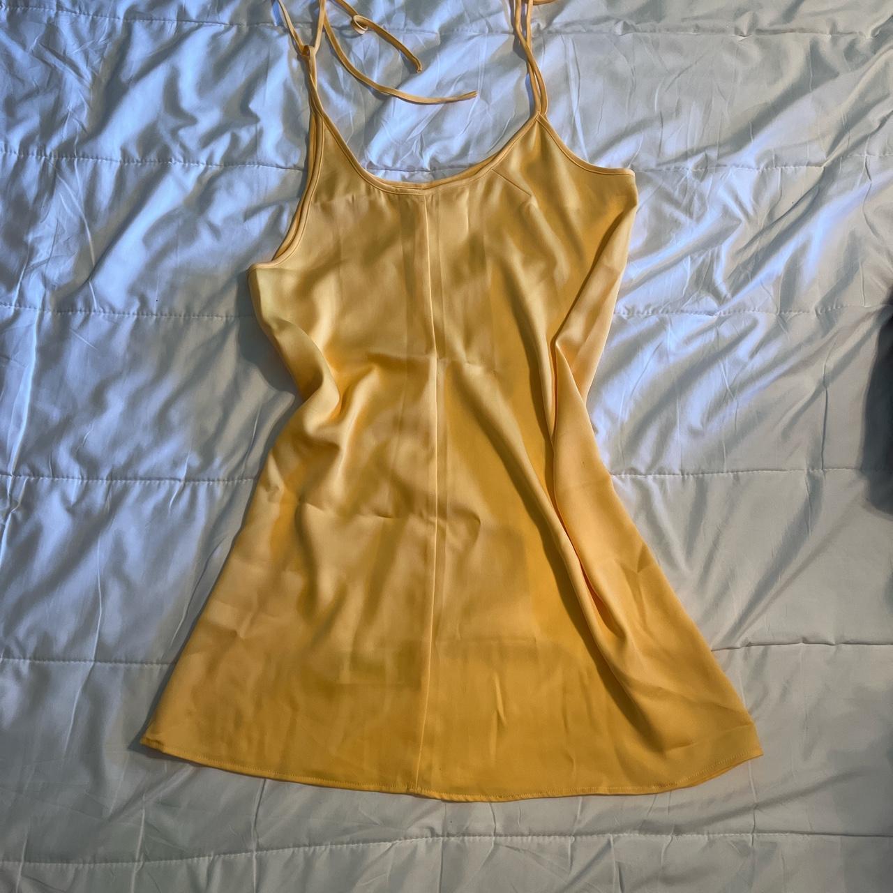 yellow dress shirt with tie