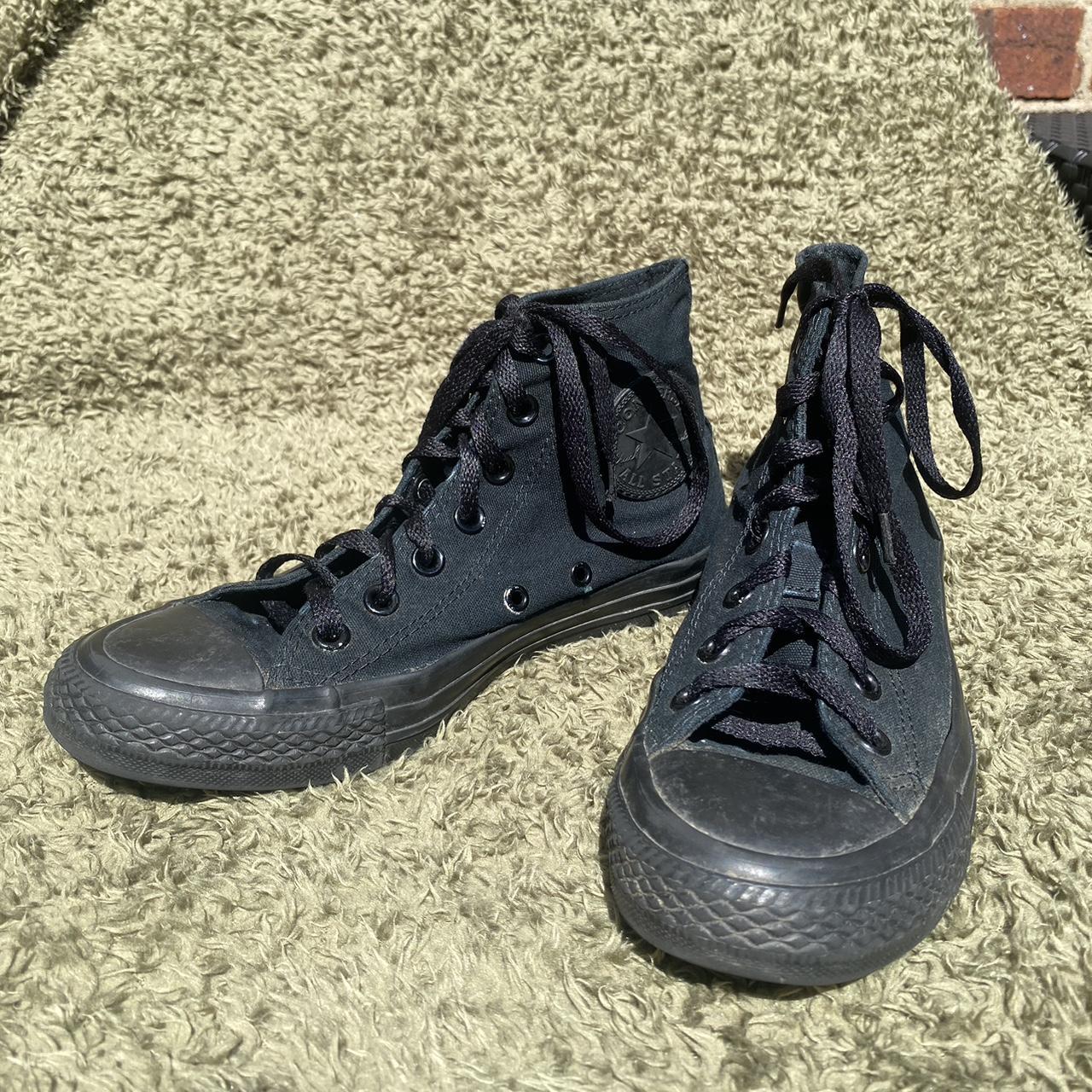 Size 5 2025 black converse