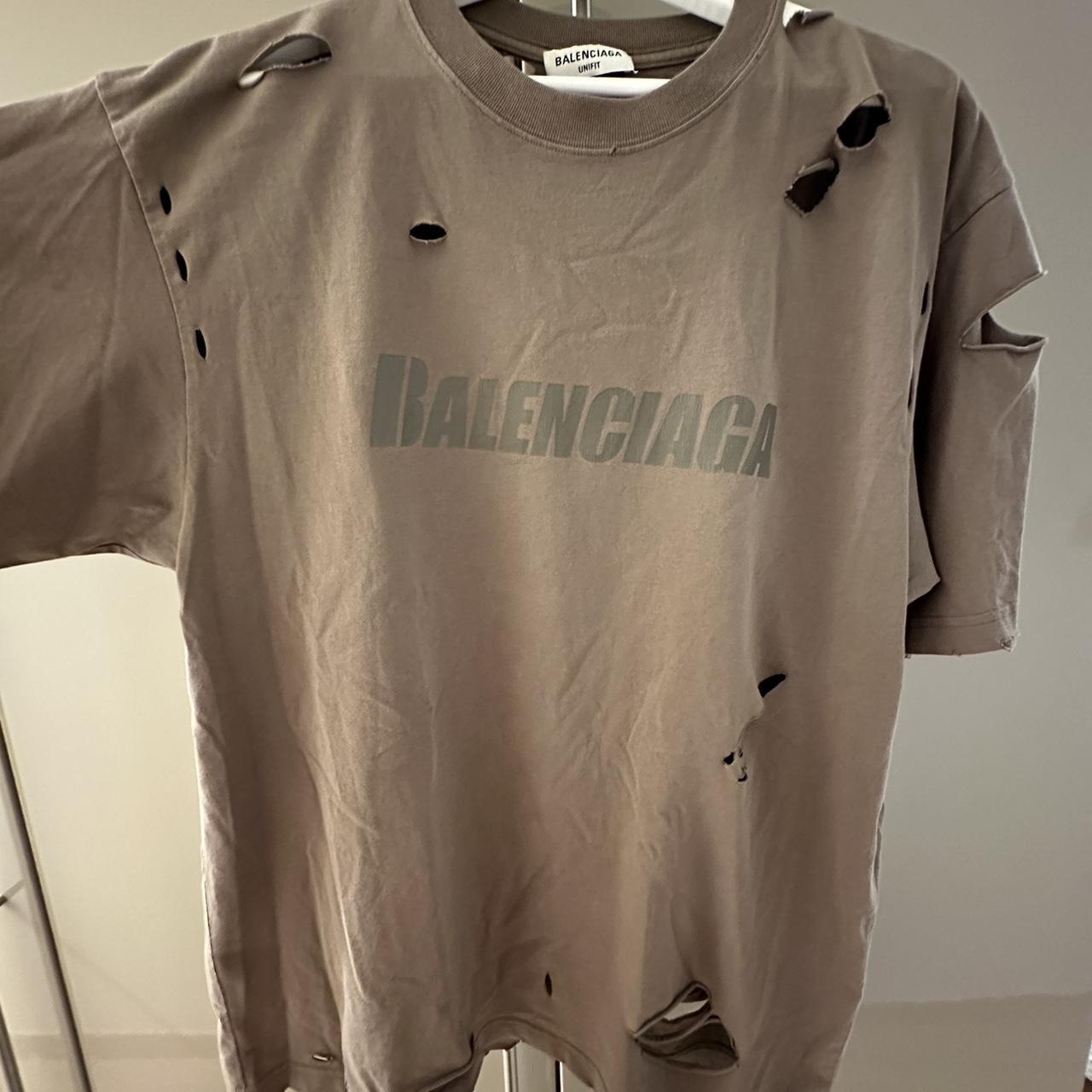 Balenciaga Ripped Tshirt brown fits oversized