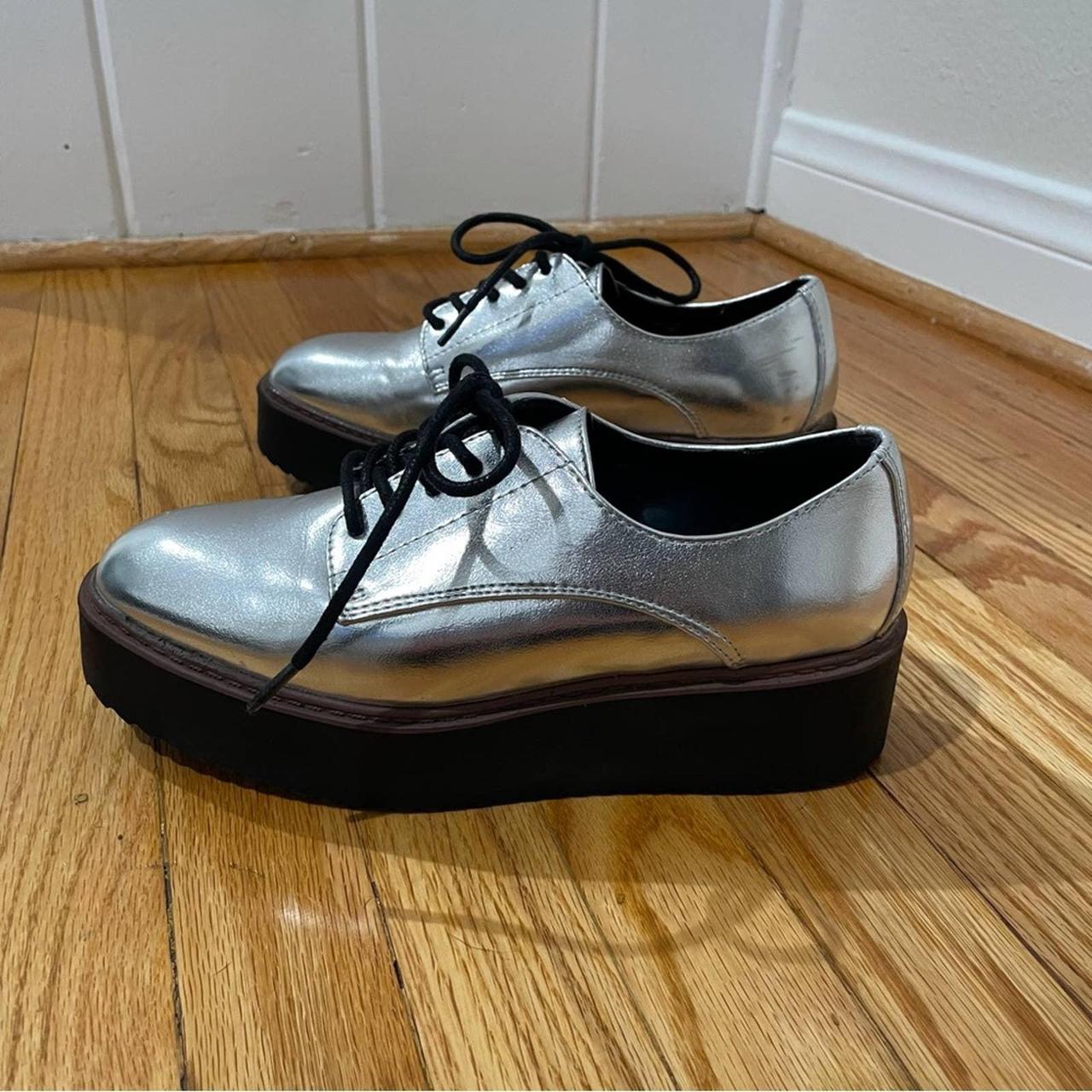 Madden girl clearance silver shoes