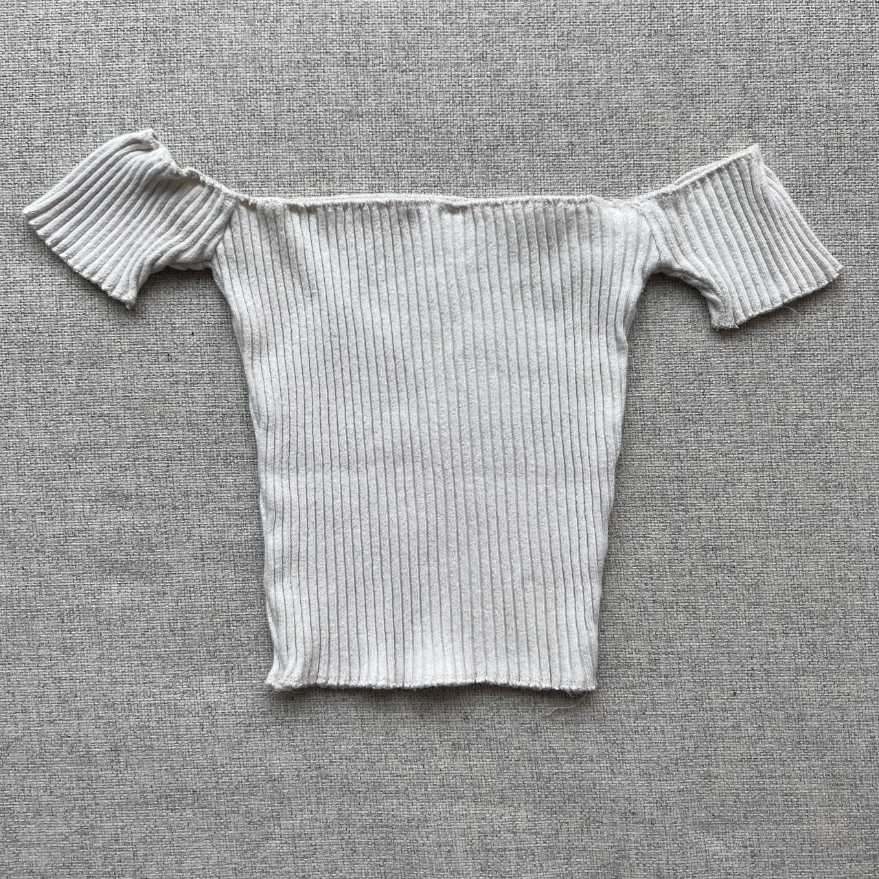 ARE YOU AM I Women's Croptop Depop