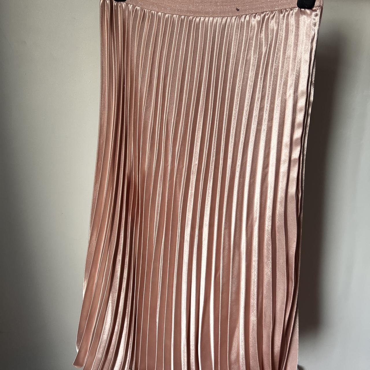 Gold pleated outlet skirt primark