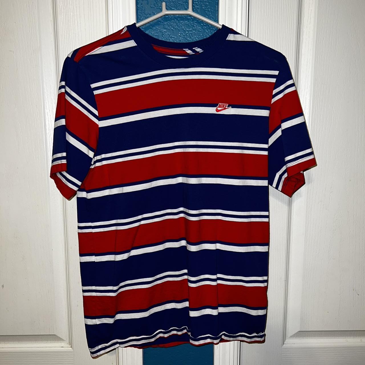 nike starfish color shirt