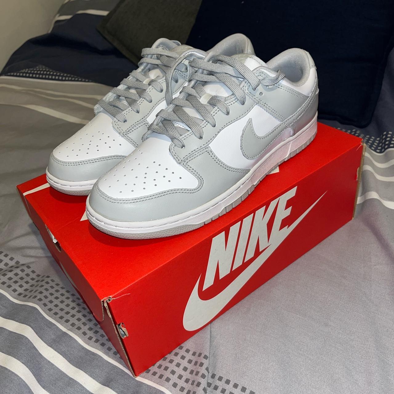 dunk nike grey