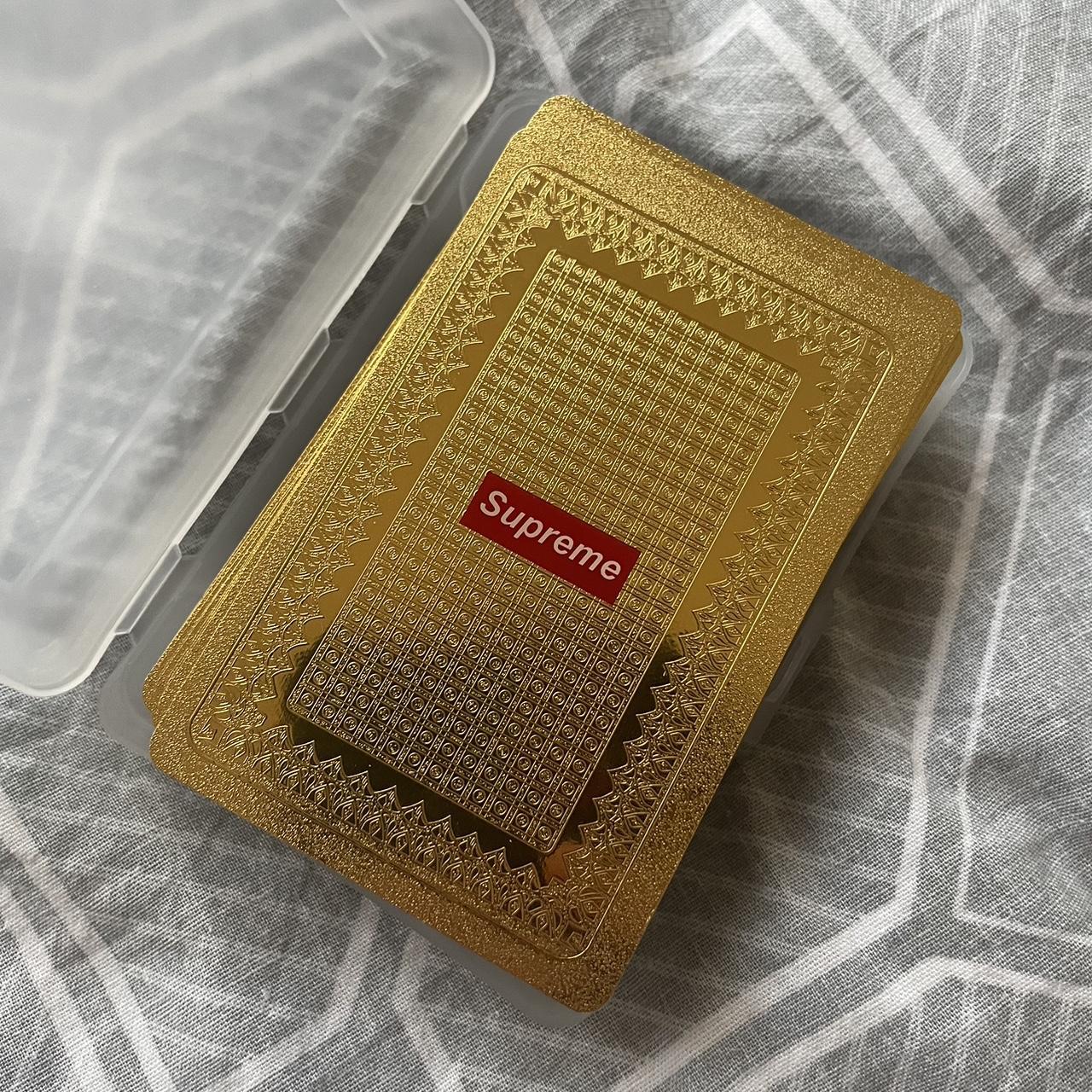 supreme playing cards red