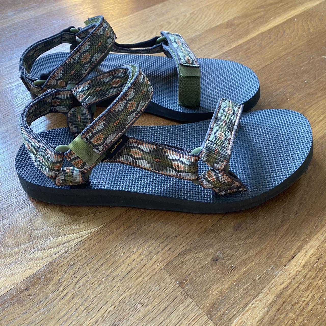 Green Aztec Print Tevas Worn Once Or Twice Teva Depop