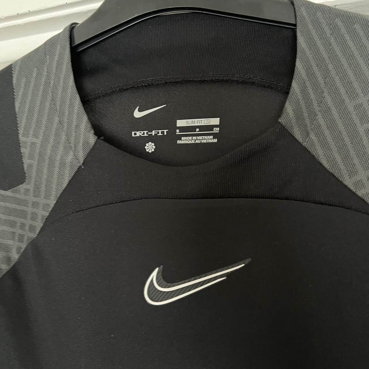 mens nike dress shirt