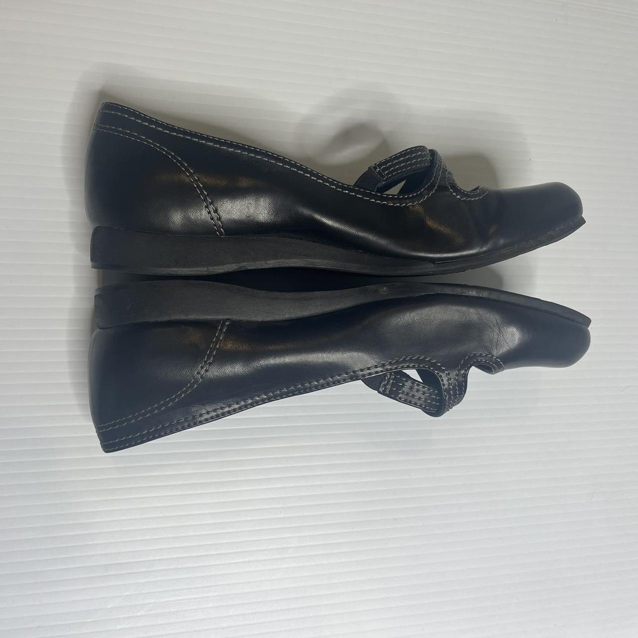 mudd slip on sneakers