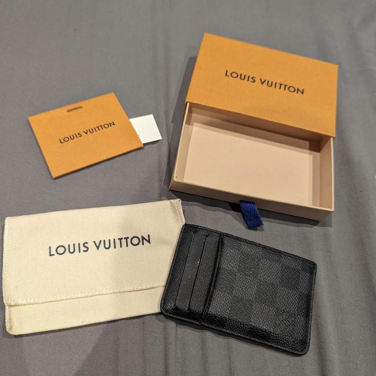 Men's LV card holder w/original store packaging