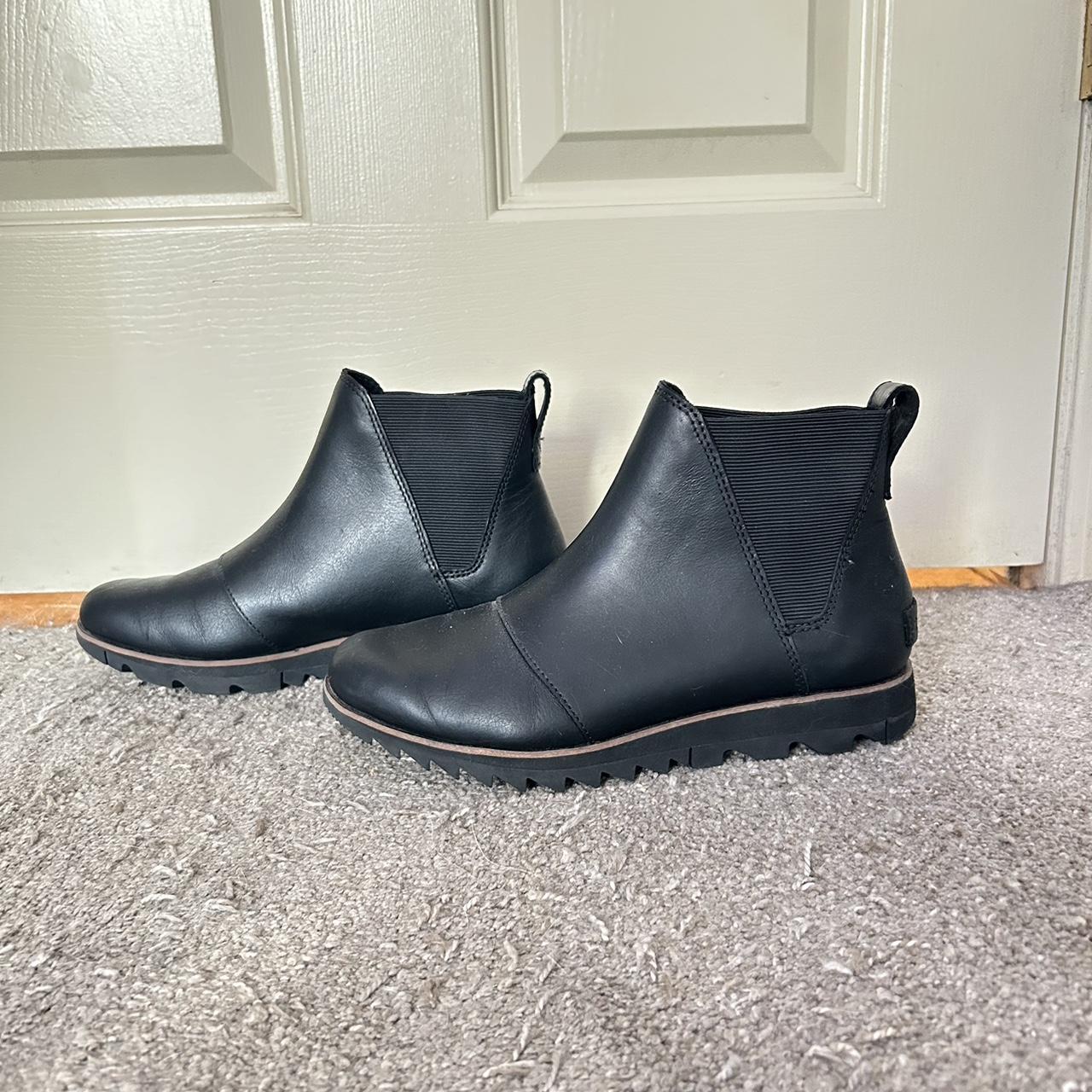 sorel black ankle boots