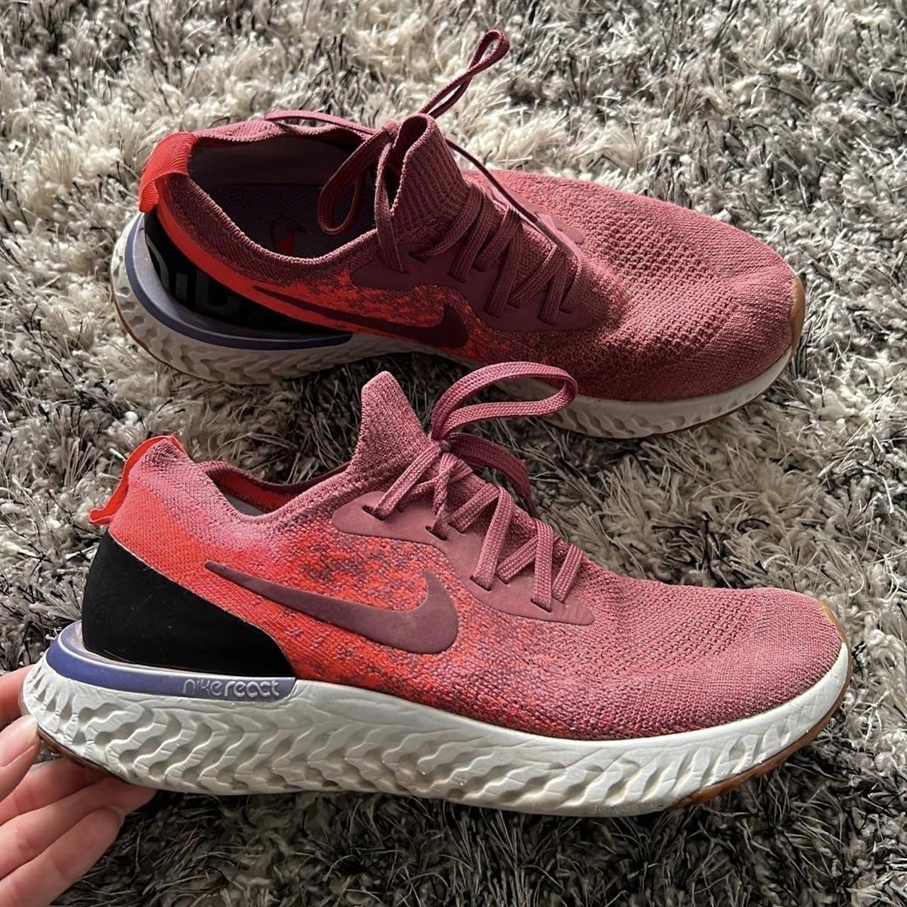 womens nike flyknit react