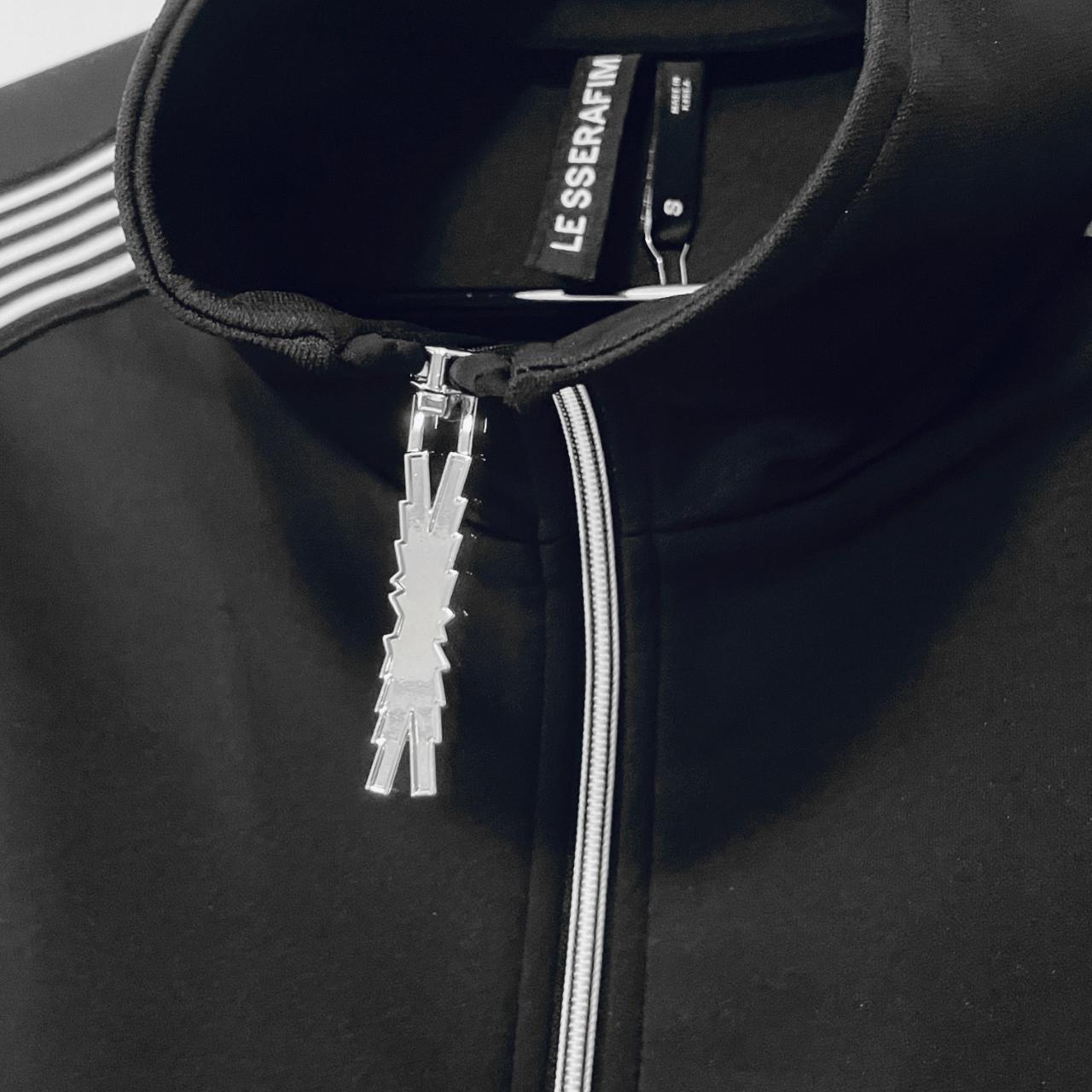 Outerwear Le Sserafim Track Jacket Black Xl Size Brand Merch