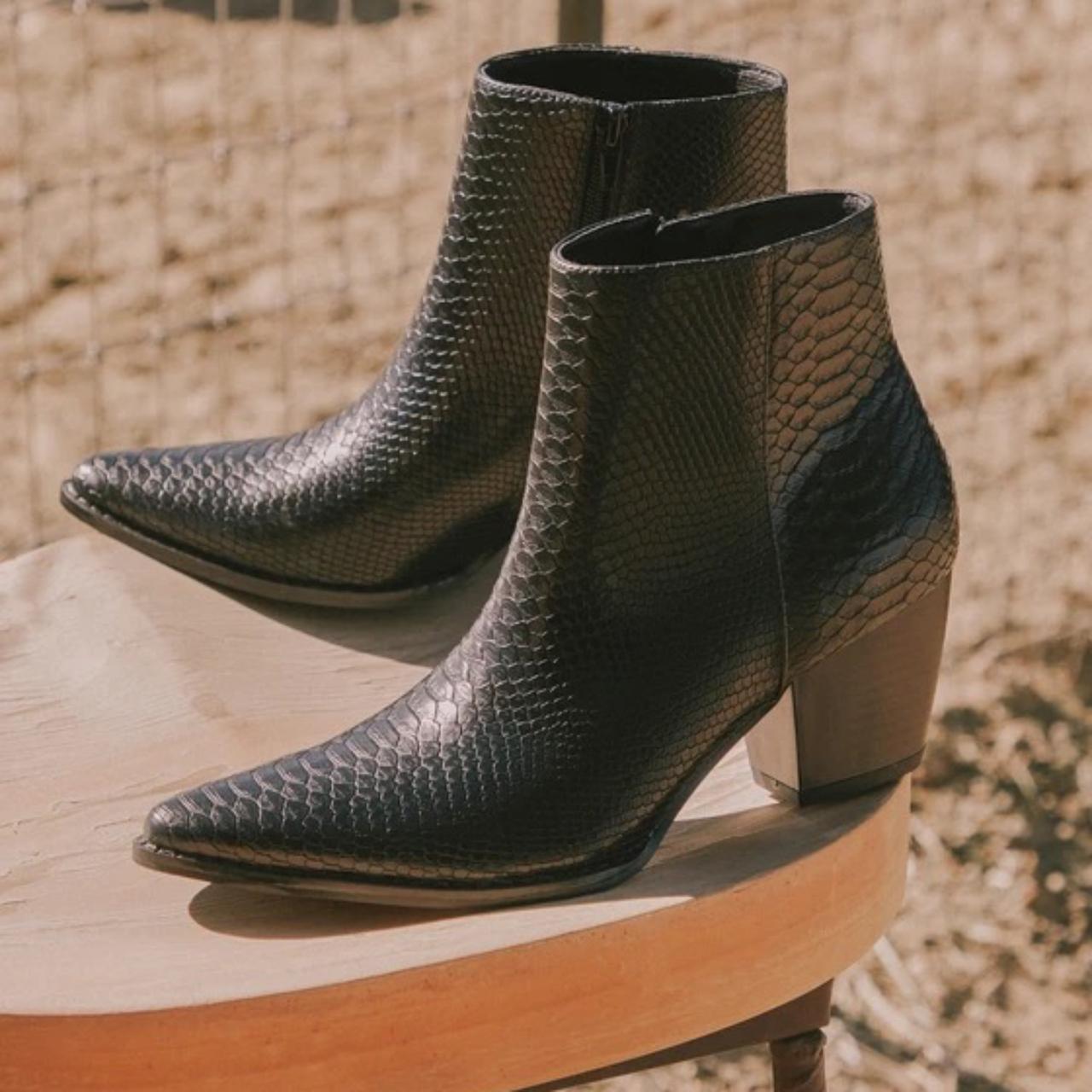 Vegan going clearance west boot