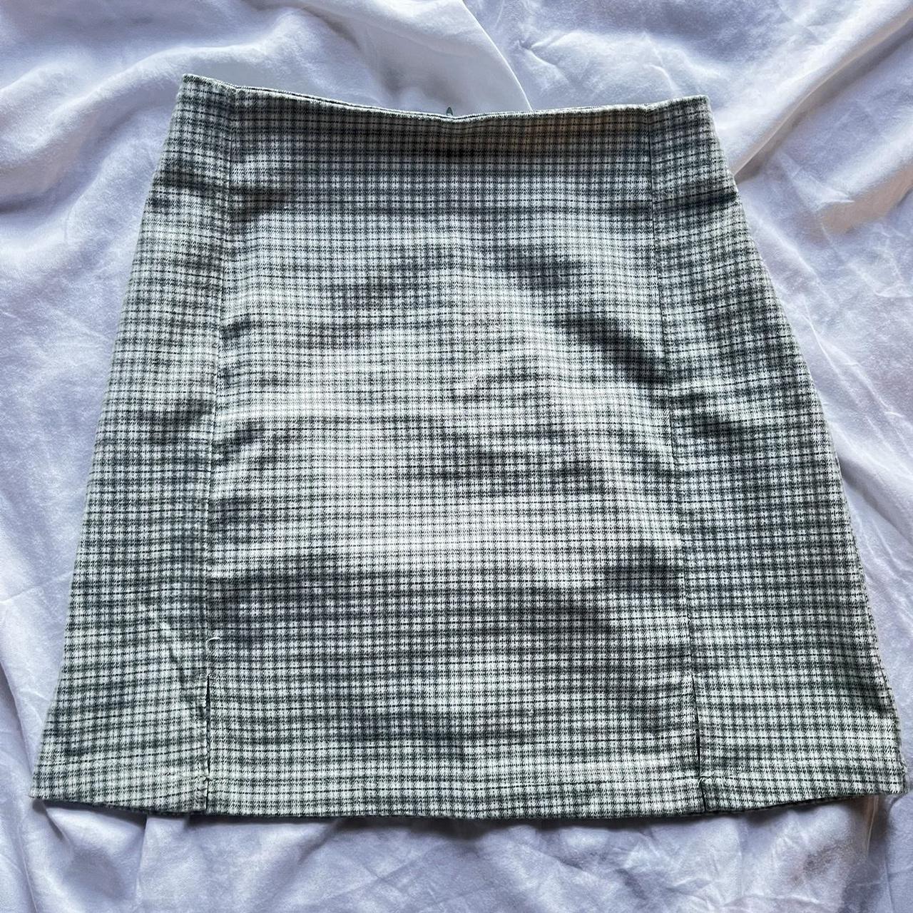 Brandy Melville Women's Green Skirt Depop