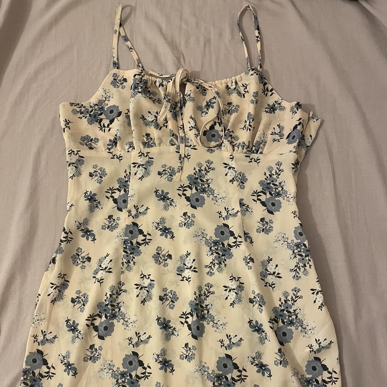 Off white/light yellow floral summer dress with slit... - Depop