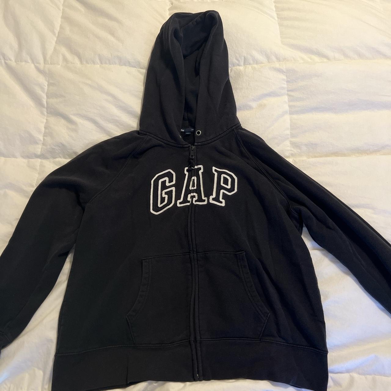 Gap Men's Black and White Hoodie | Depop