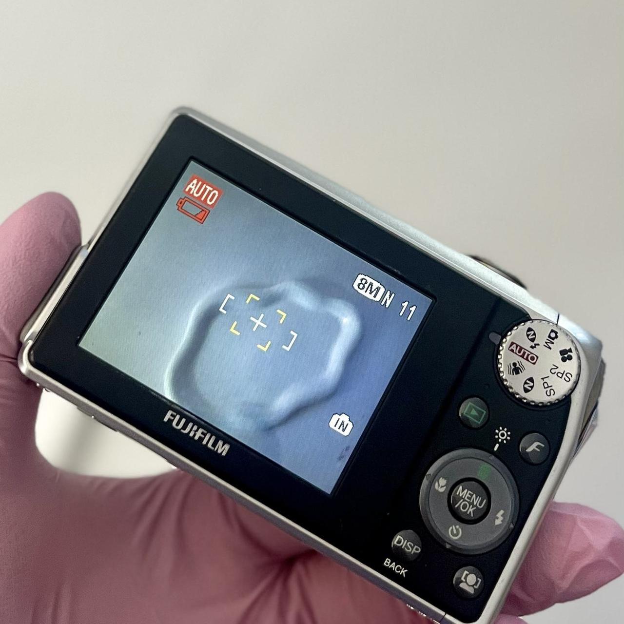 Fujifilm FinePix F40 fd In good condition, takes... Depop
