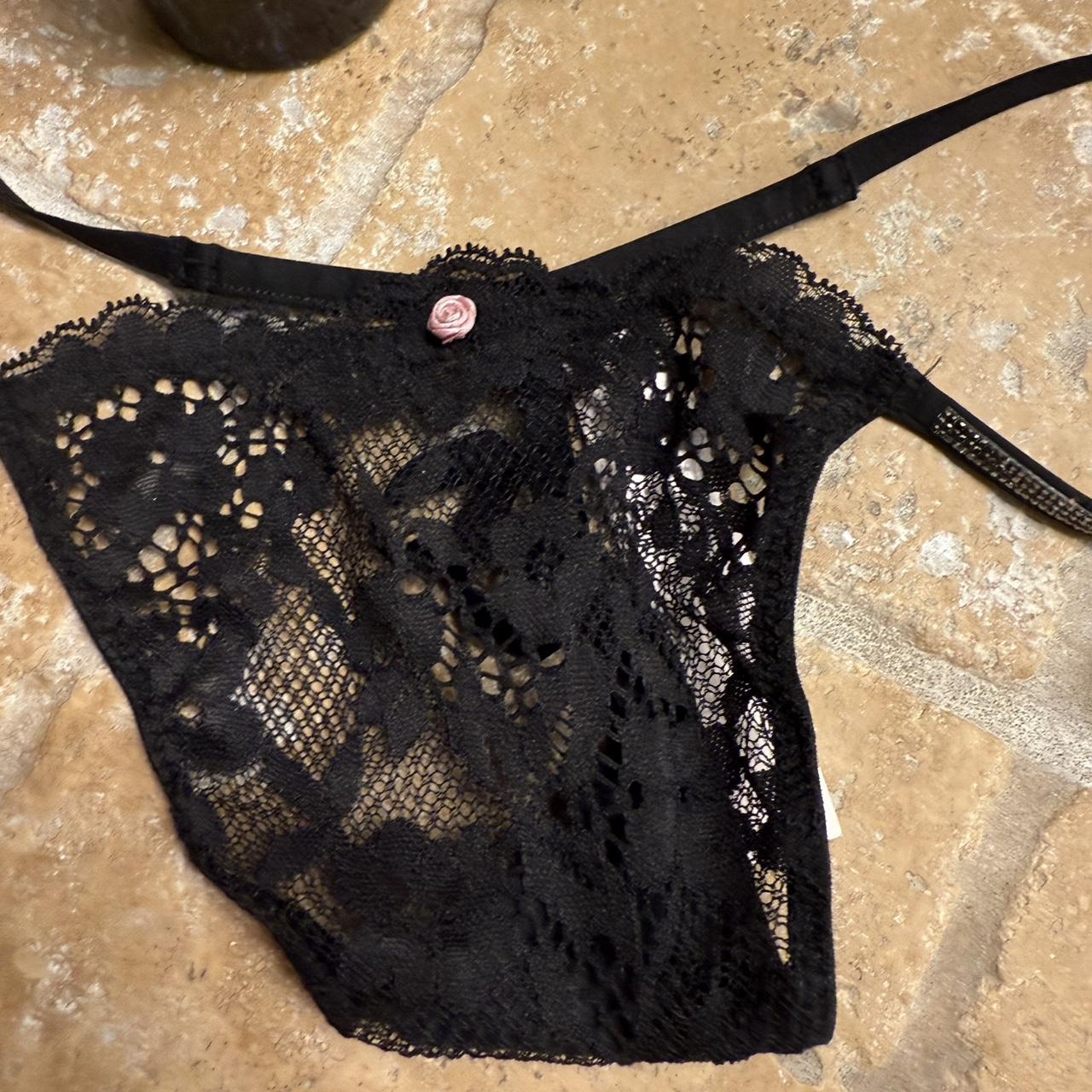 item listed by danielletroppd