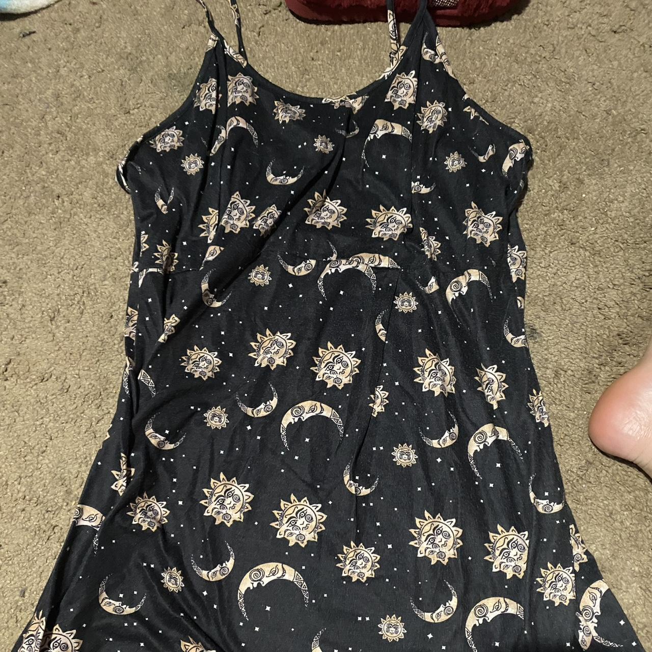 item listed by shayxzan
