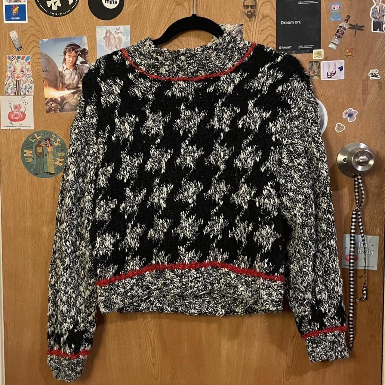 item listed by magxyz