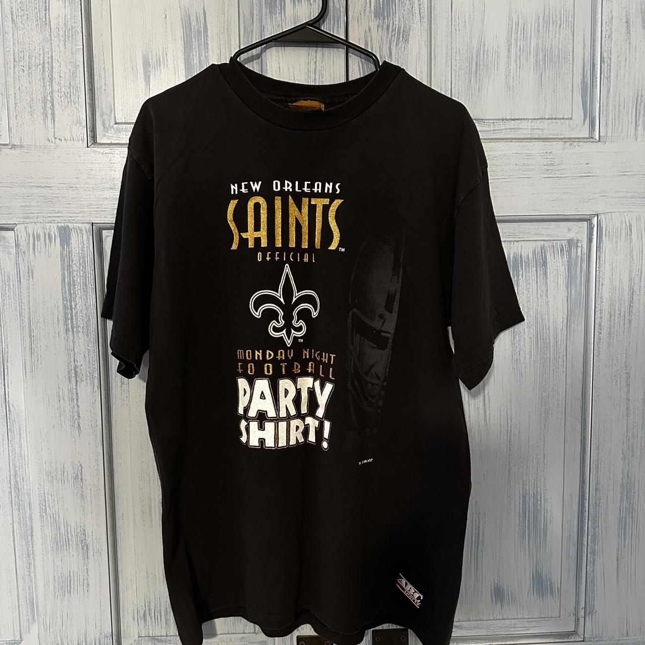 Dead stock New Orleans Saints tee- A great big tee - Depop