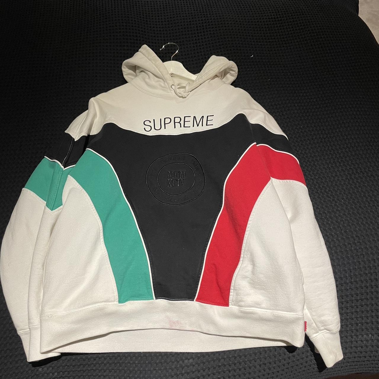 Supreme hotsell world famous hoodie