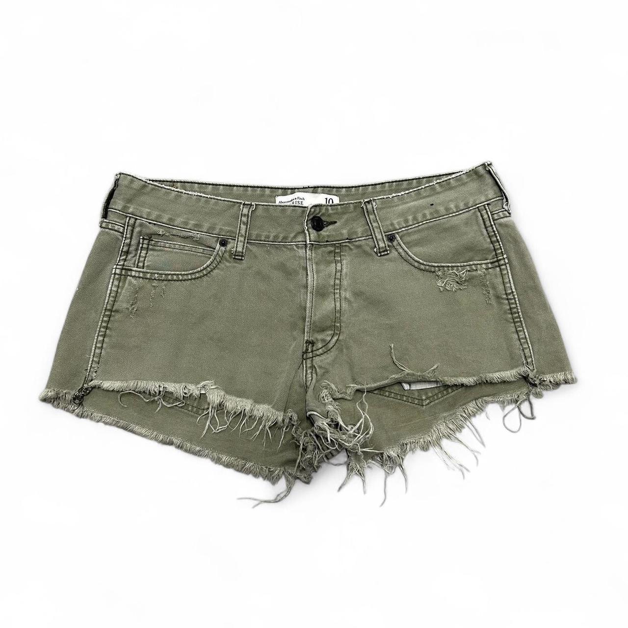 item listed by rosyleo