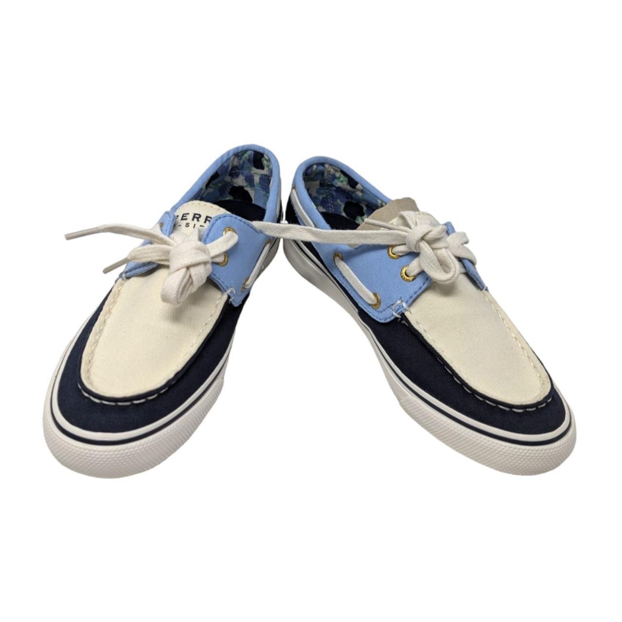 Blue and white sperrys online