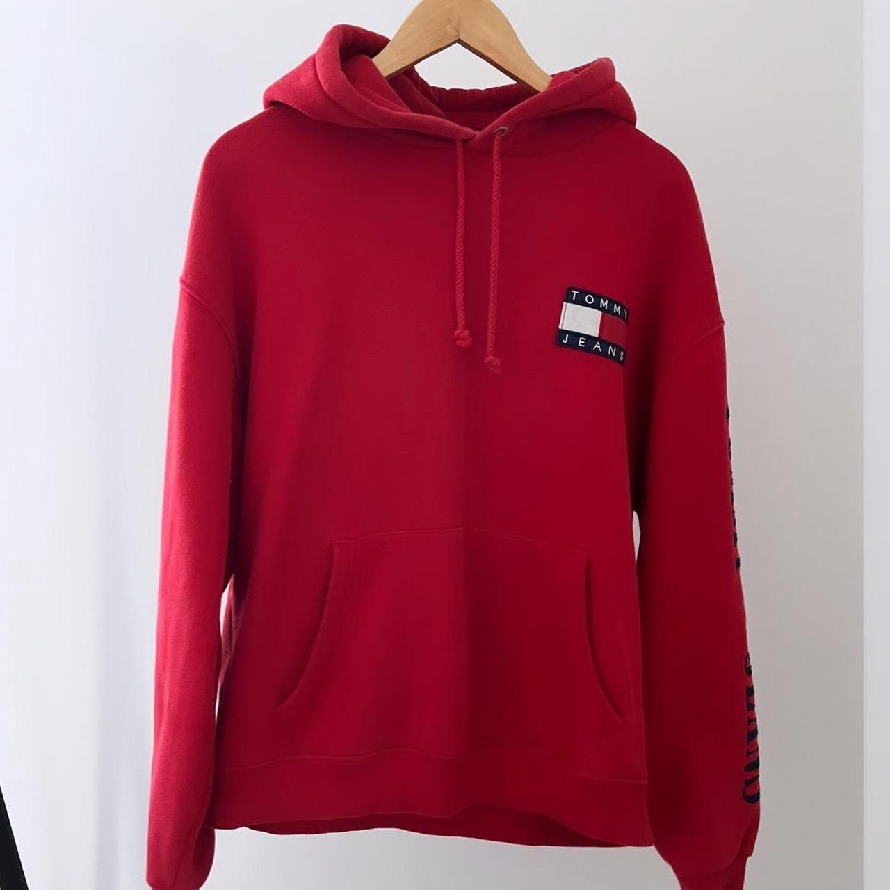 Tommy jeans red hoodie hot sale