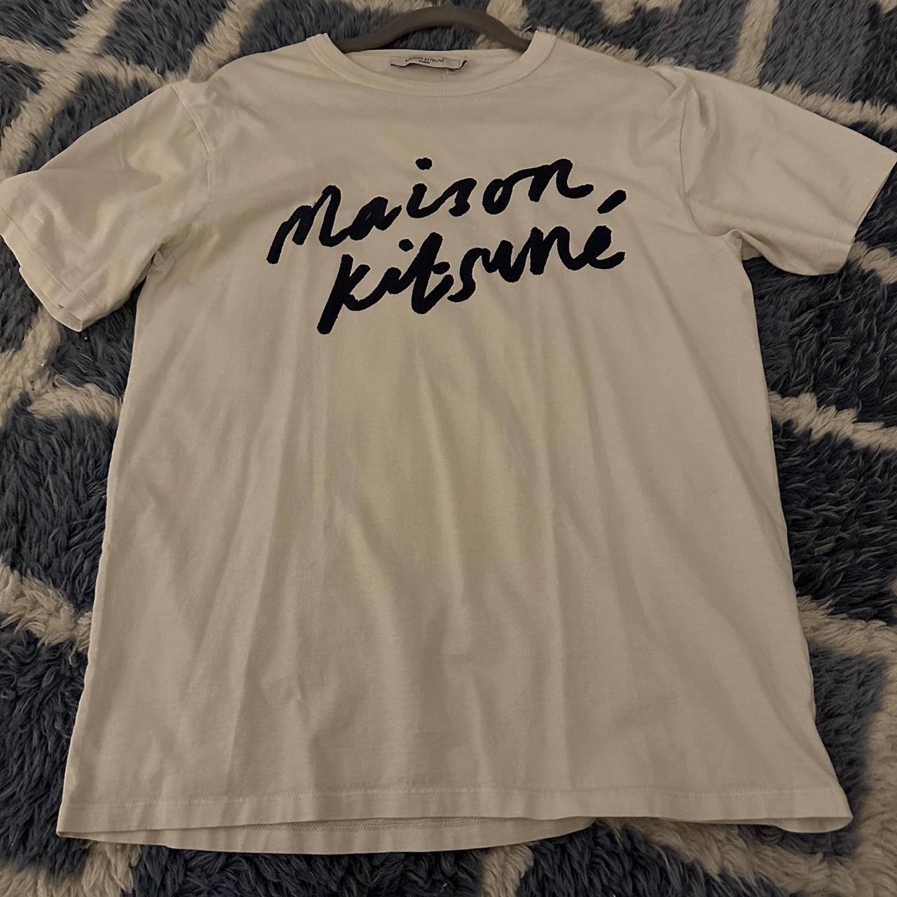 Maison kitsune t shirt size M - Depop