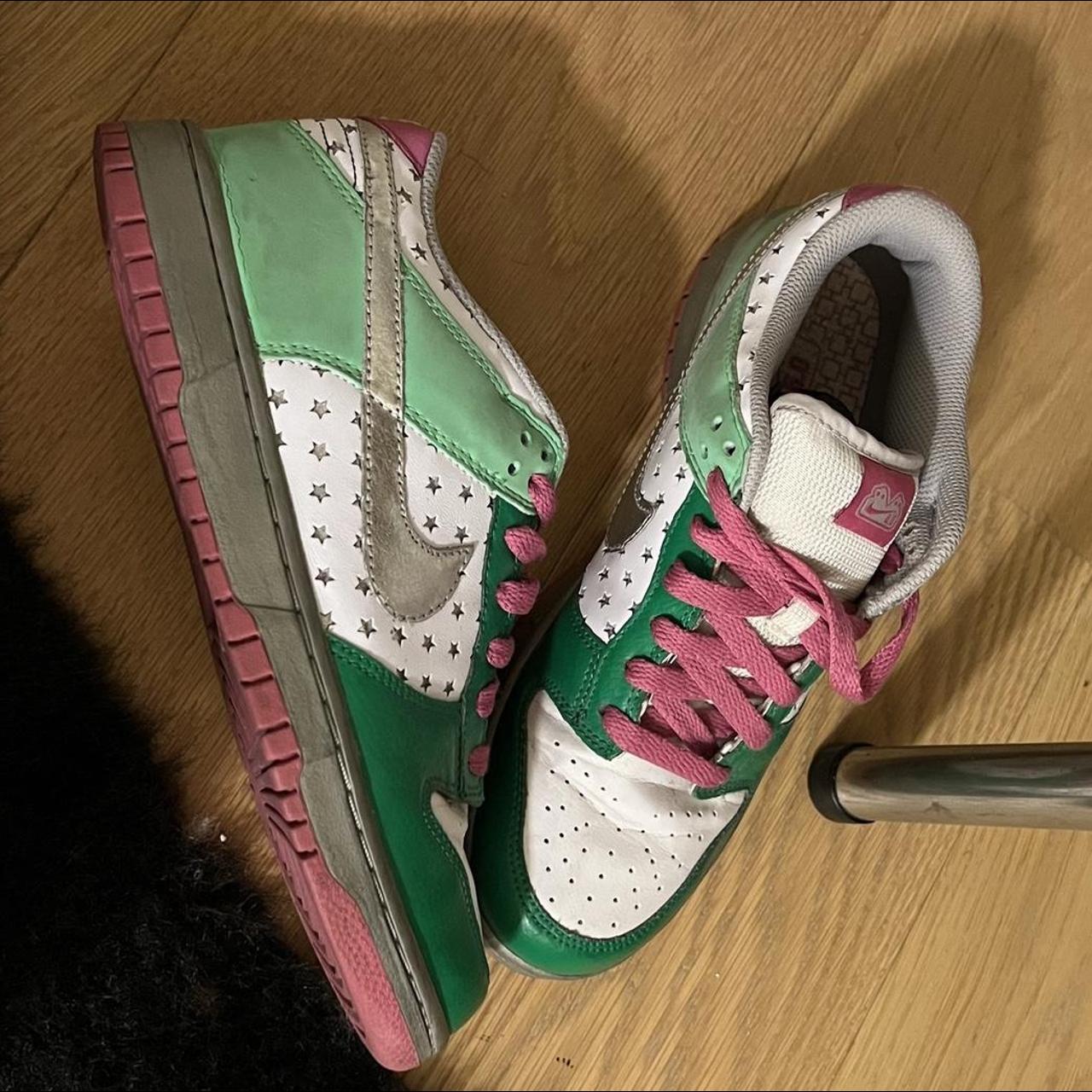 2008 Nike Dunk Lows Star Y2k Green Pink And Depop