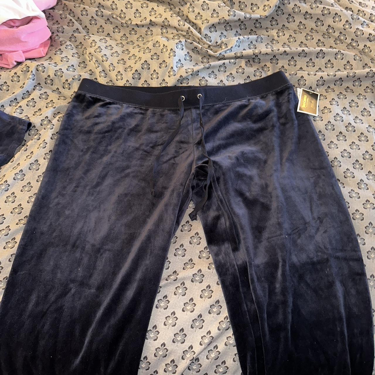 Brand new Juicy couture velour joggers #juicycouture - Depop