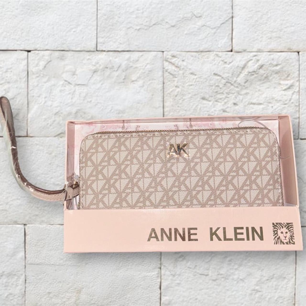 Anne discount klein clutch