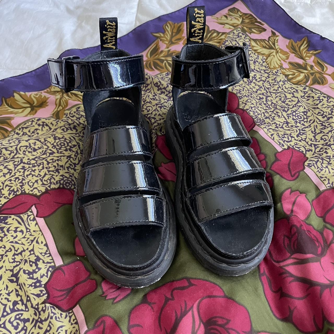 Size 5 best sale dr marten sandals