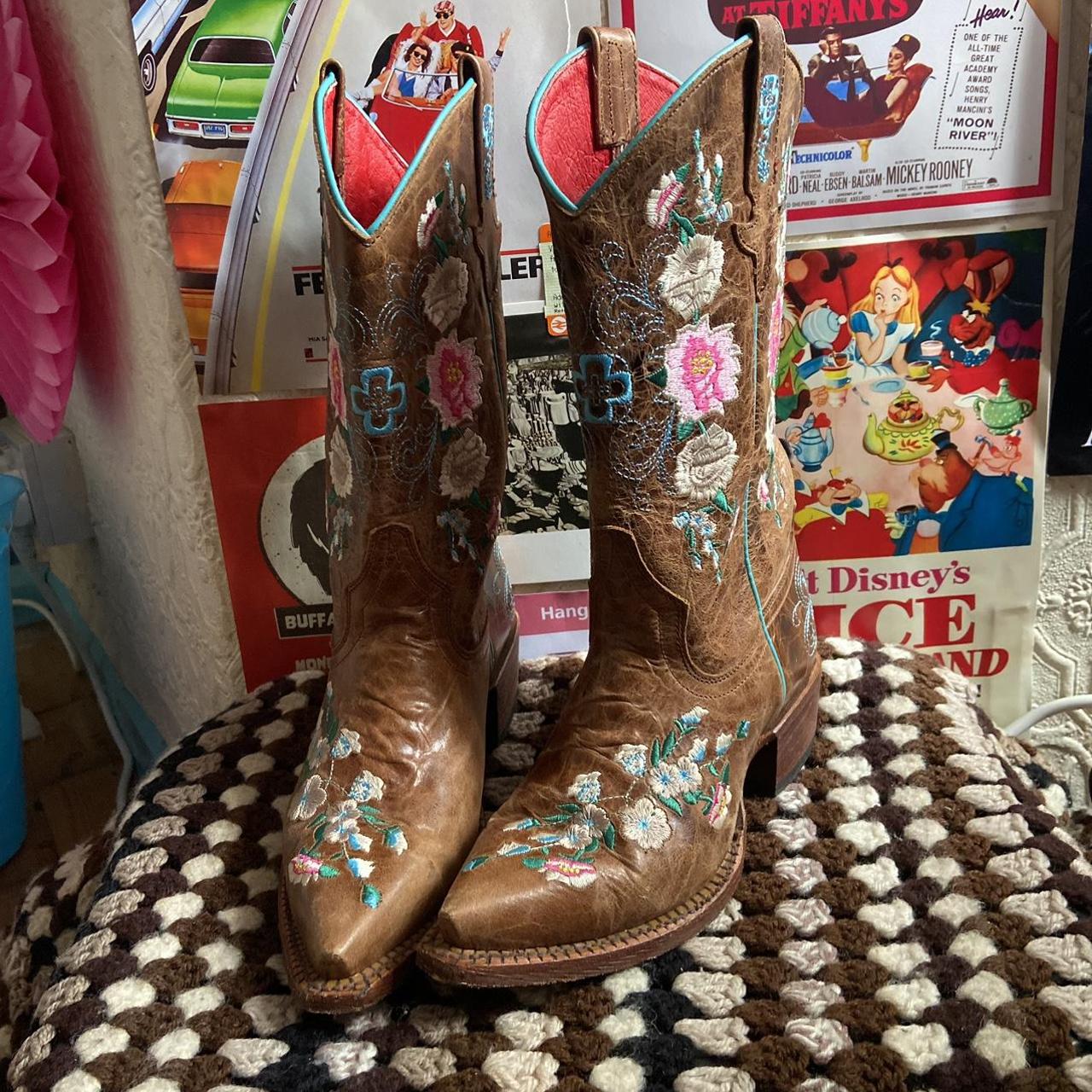 mexican cowboy boots