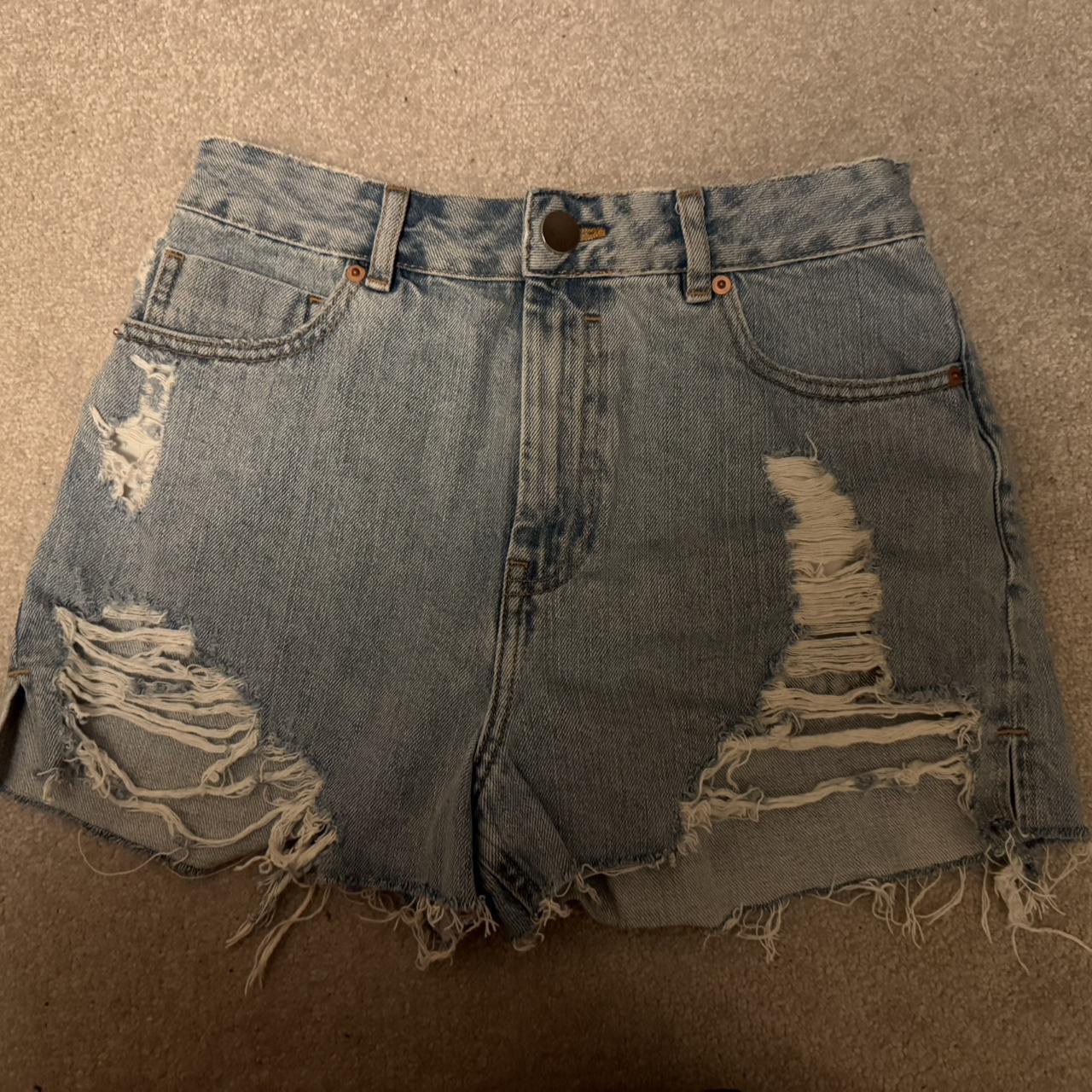 item listed by jasminelx