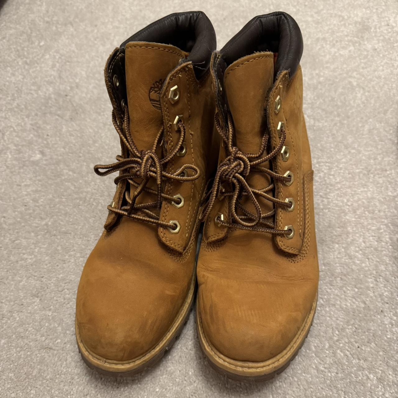 item listed by jasminelx
