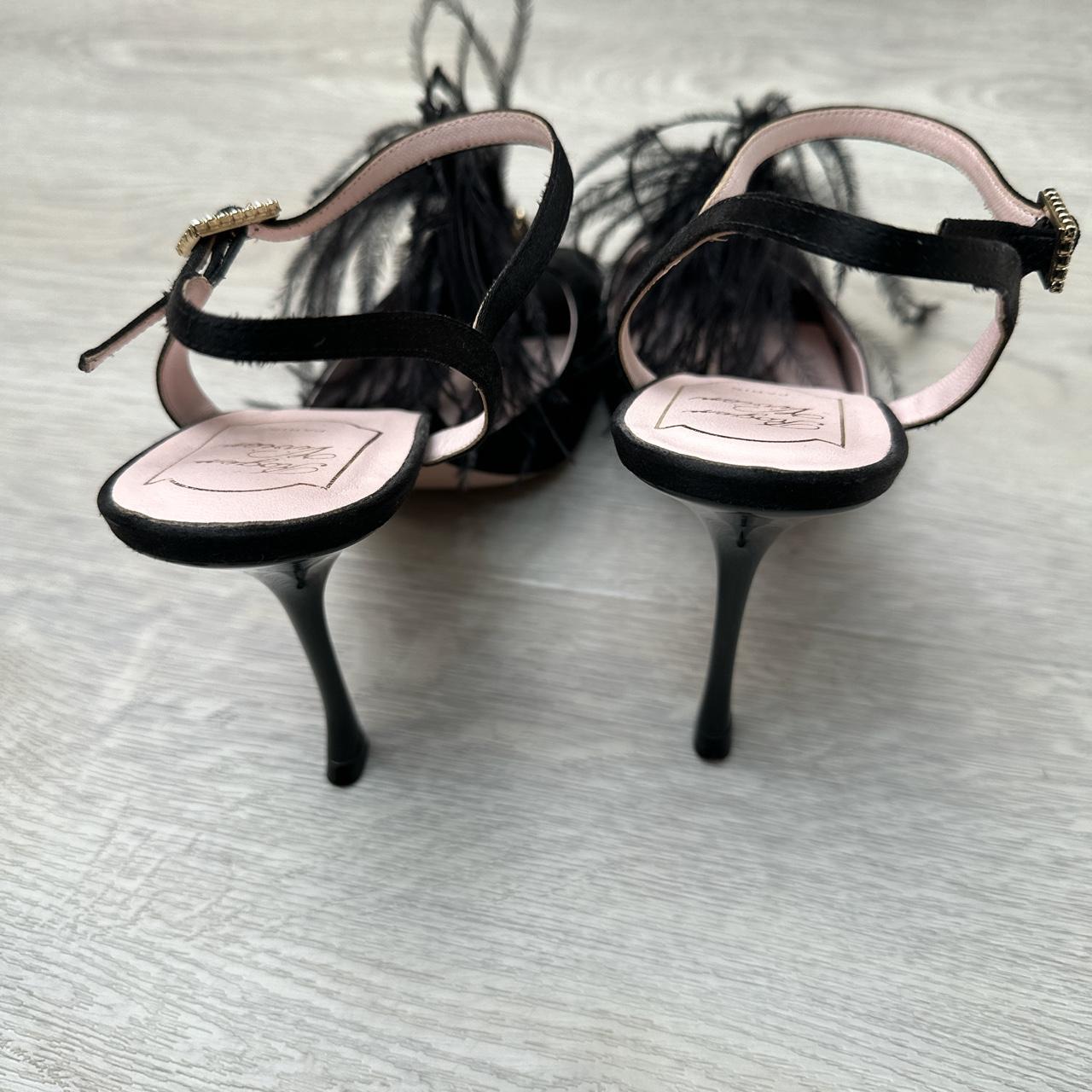 roger vivier white sandals